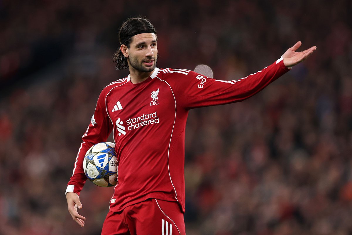 🚨 𝗕𝗥𝗘𝗔𝗞𝗜𝗡𝗚: Dominik Szoboszlai has reached an agreement in principle for a new contract at Liverpool.

He has rejected Real Madrid and Bayern Munich's interest.

— <a href="/indykaila/">indykaila News</a>