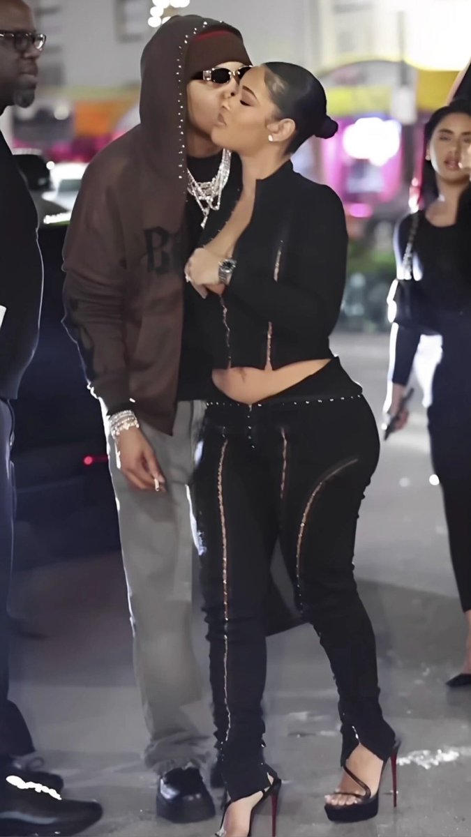 muse ☆ (@musesblueprint) on Twitter photo 