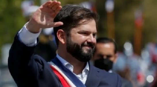 🔴 El Mercurio mintió en 1973, durante los 17 años de la Dictadura de Pinochet mintió. Y ahora durante los 4️⃣ años de Gob. De Gabriel Boric, también mintió. Muy bien Presidente Boric x la parada de carros a <a href="/elmercurioec/">Diario El Mercurio</a> un diario servil y rastrero a la derecha y ultraderecha.