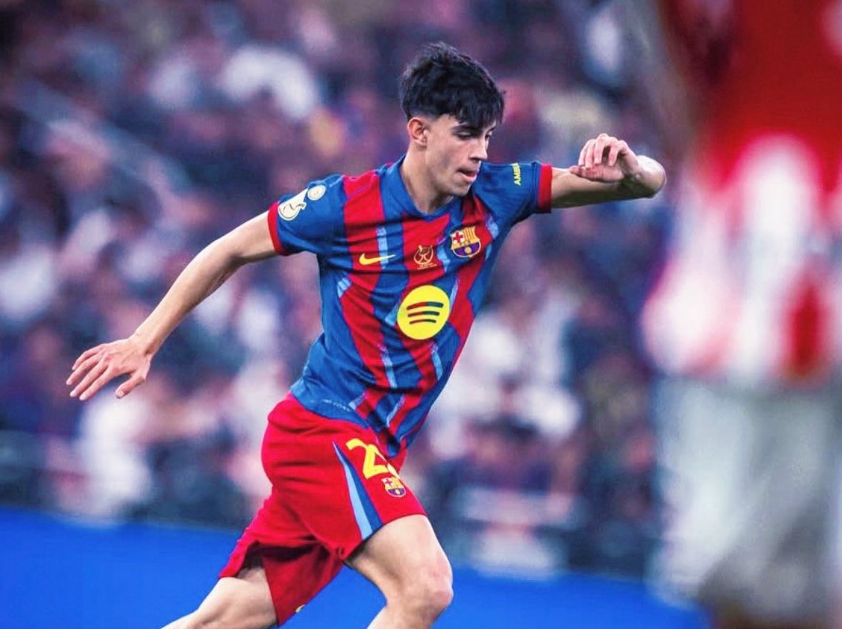 FabrizioRomano's tweet image. 🚨🔵🔴 Barcelona are considering possible loan exit for Marc Bernal in this window to help him play regularly.

Several clubs are attentive to the situation, including Girona.