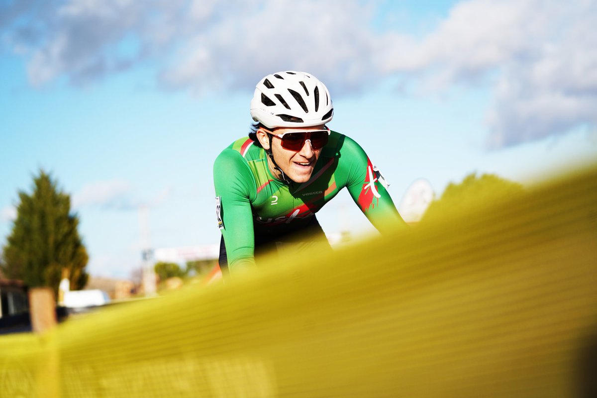 #CECXTarancon26 | ¡Vaya jornada para empezar! 😍

Por si quedaba alguna duda de que tenemos por delante un fin de semana apasionante en todas las categorías 🔥

📸Fotos del día 🔗goo.su/K2VL74r