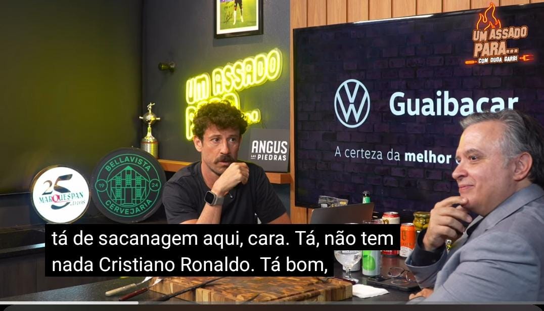 Birigueva's tweet photo. @GremioTimeLine Vem ser feliz no tricolor CR7 https://t.co/VPilRREux4