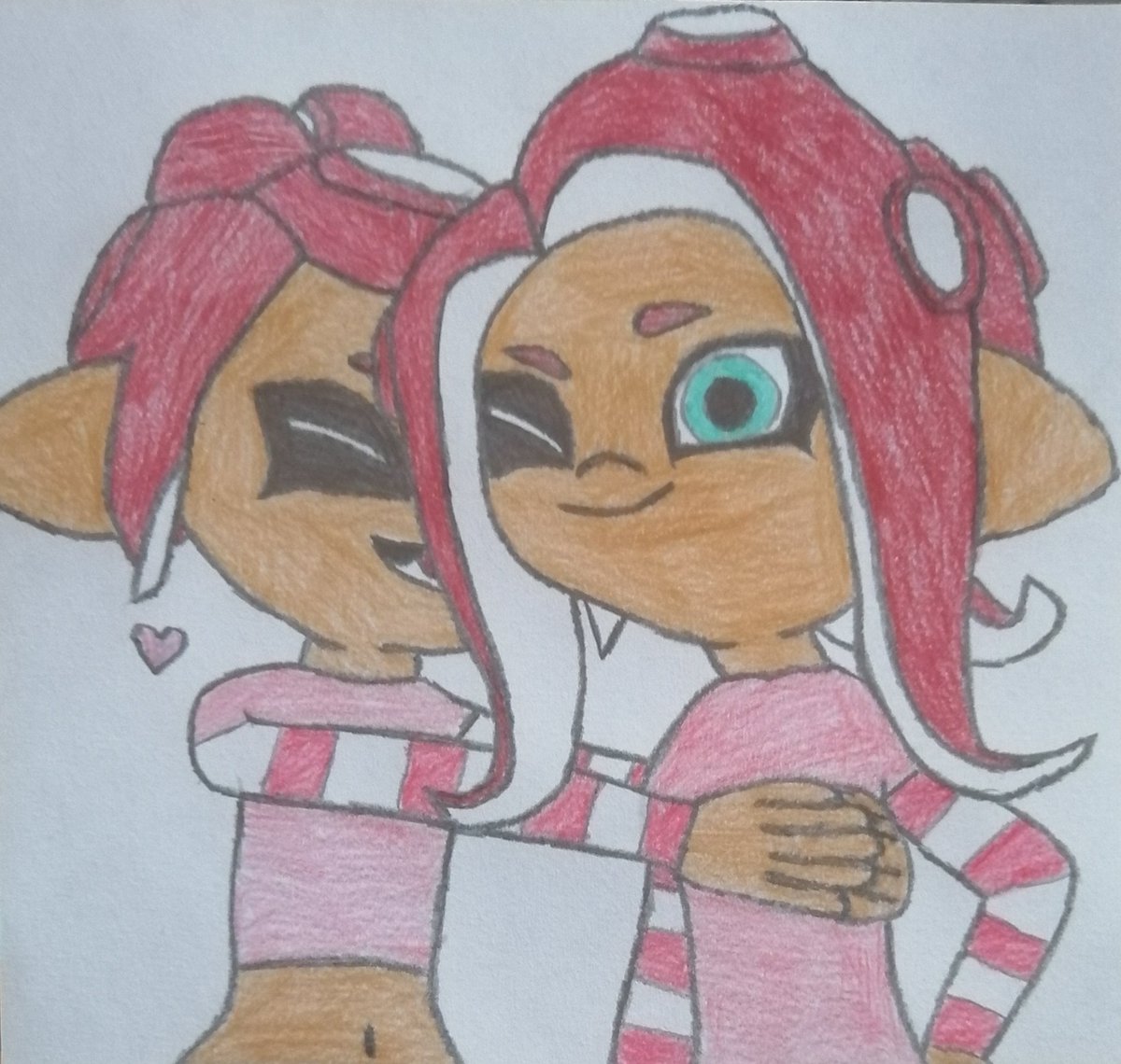 DenisTheInkling's tweet image. Chloe giving her sis, Via a hug! :3c❤️❤️

Frosty Fest is tonight! 👀❄️
I'm going with Team Family :&amp;gt;

(My sleep schedule is ruined.. I keep waking up late)