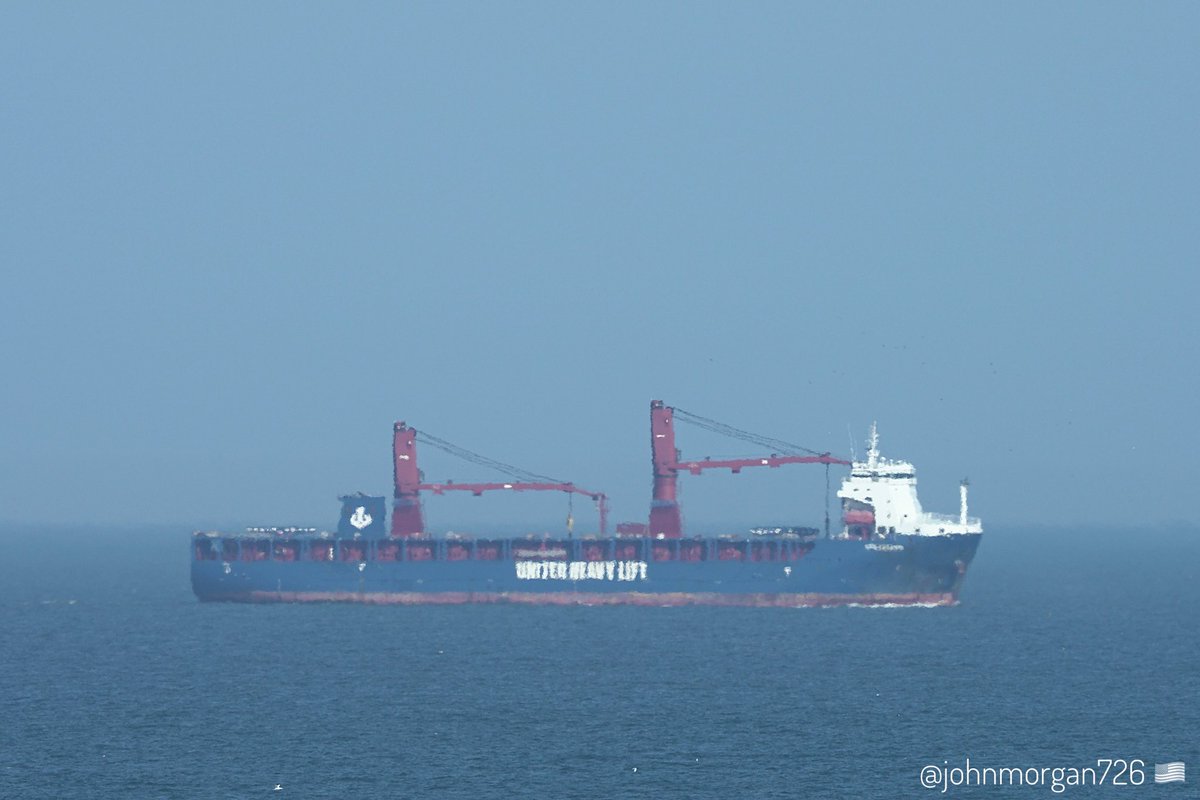 johnmorgan726's tweet photo. The UHL FALCON, IMO:9789697 en route to Tuticorin, India, flying the flag of Portugal ๐ต๐น. #ShipsInPics #HeavyLoadCarrier #UnitedHeavyLift #UHLFalcon https://t.co/i8eUDjiiiZ