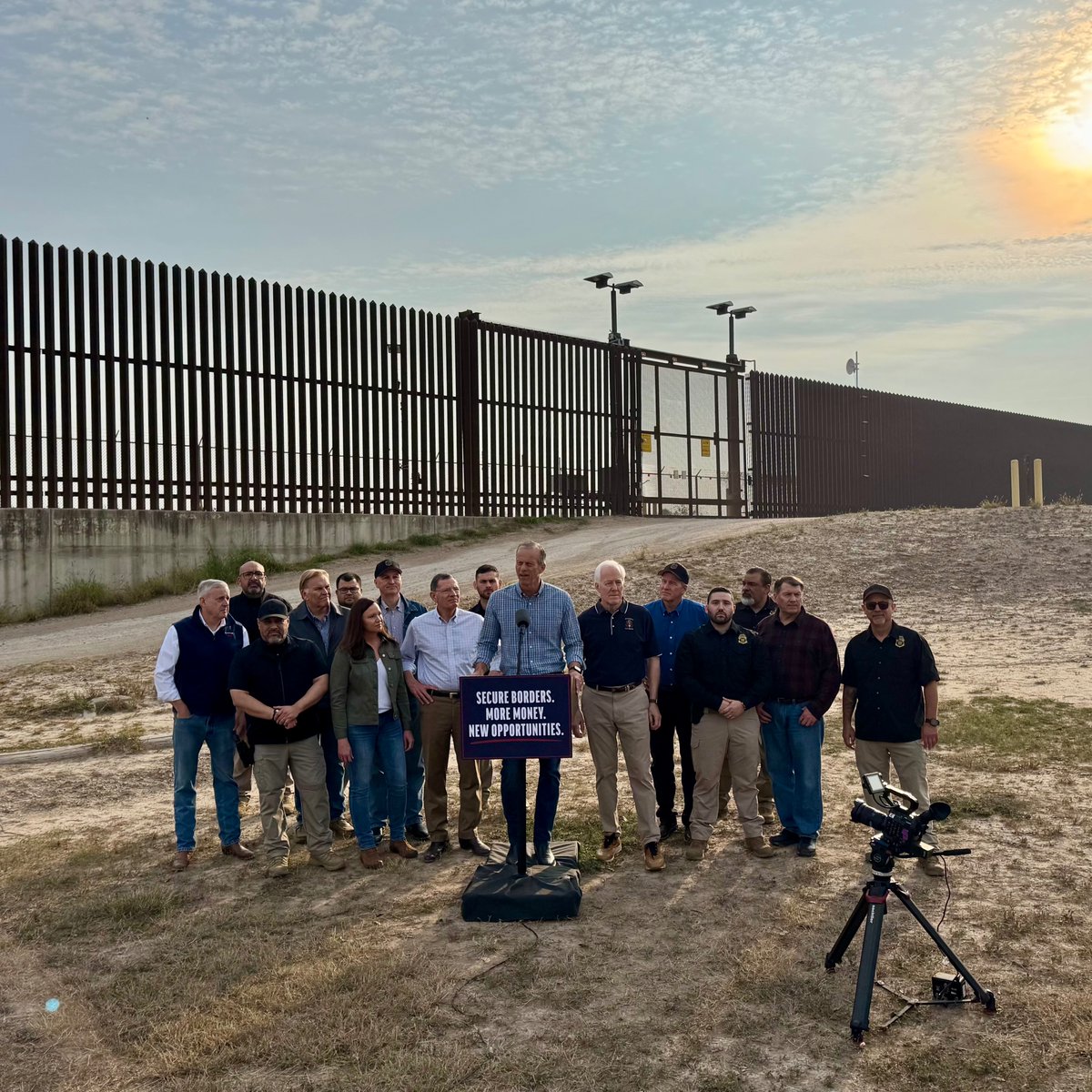 John Thune tweet media