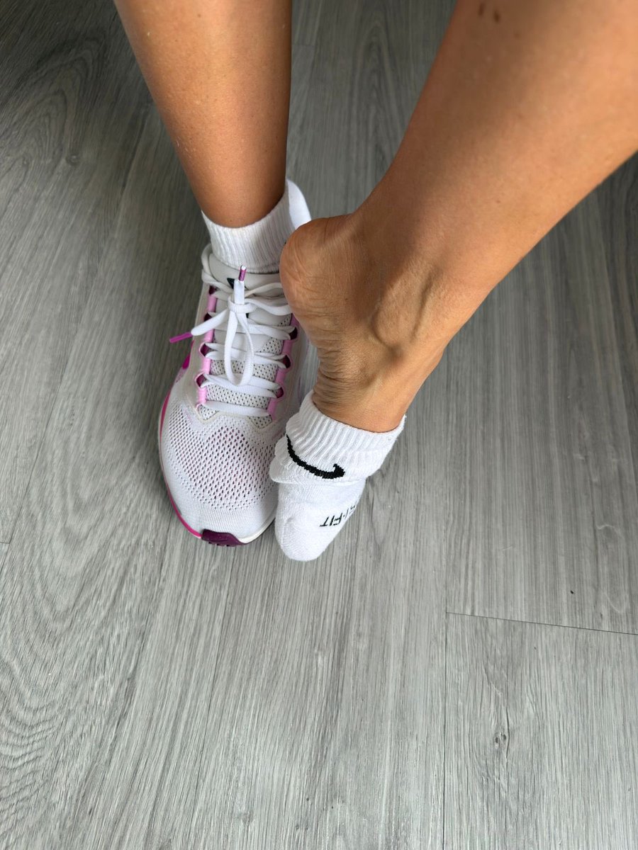 apate03656409's tweet photo. @rt_feet Info DM https://t.co/f2RM3OuSwI