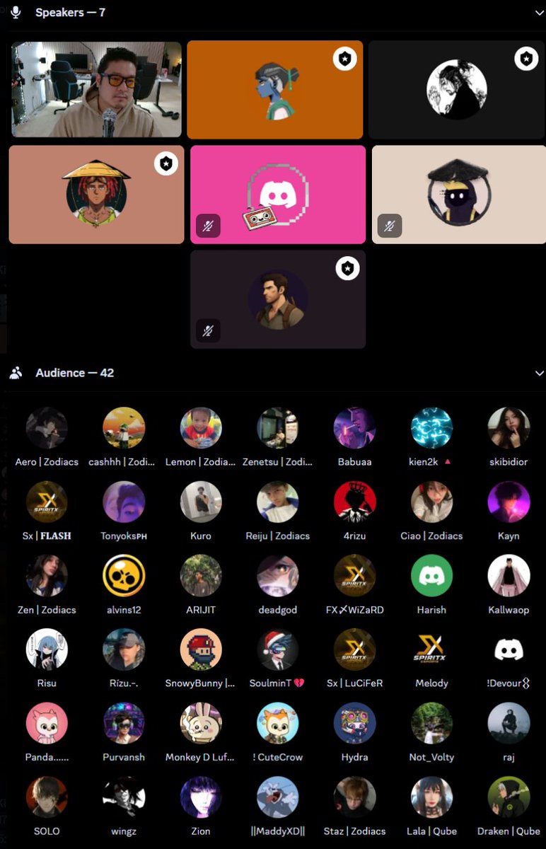 King David tweet media