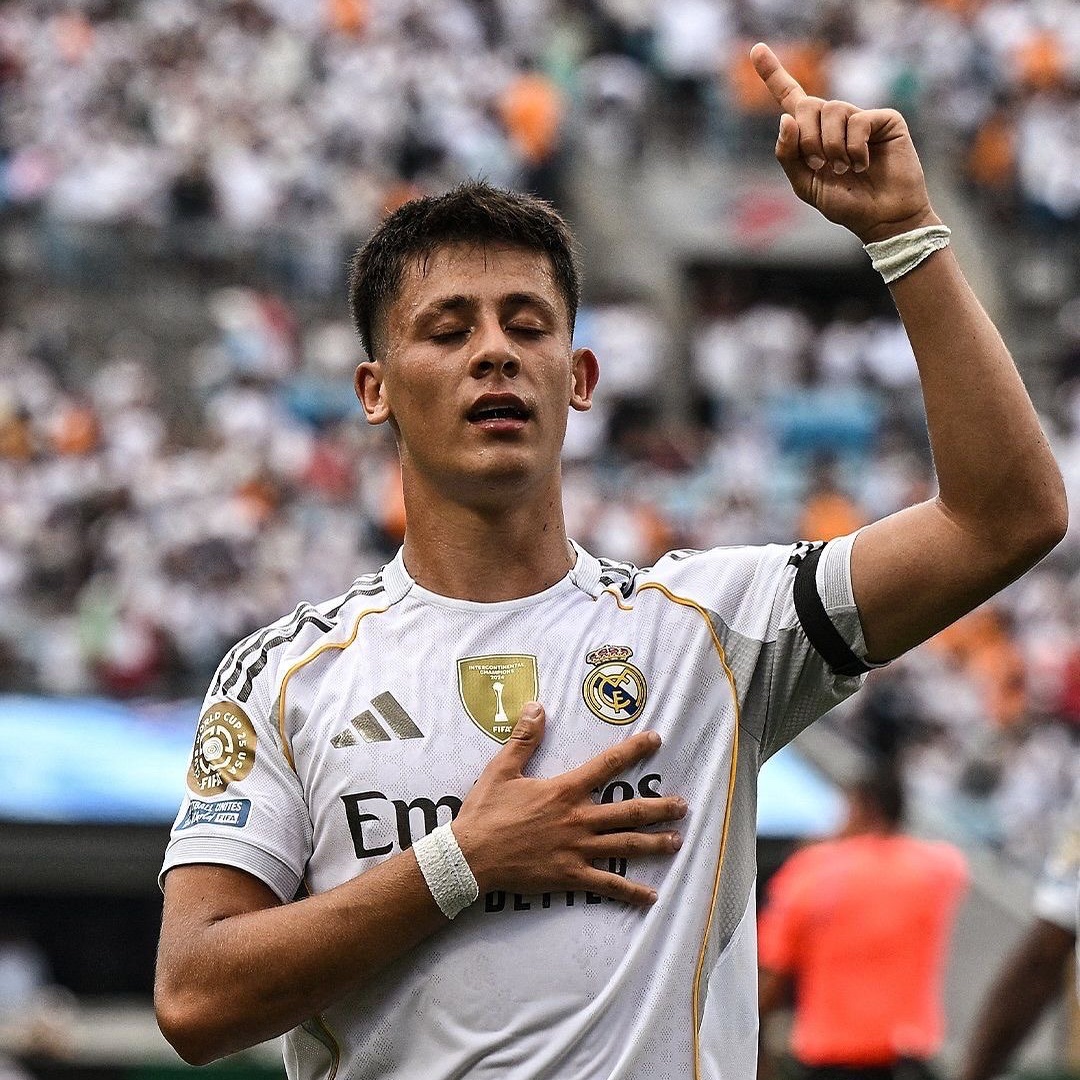 🚨 Neymar: “Arda Güler is an amazing player. He has quality.

I think he is the BEST MIDFIELDER IN THE WORLD.” [Aycan_Yanac]