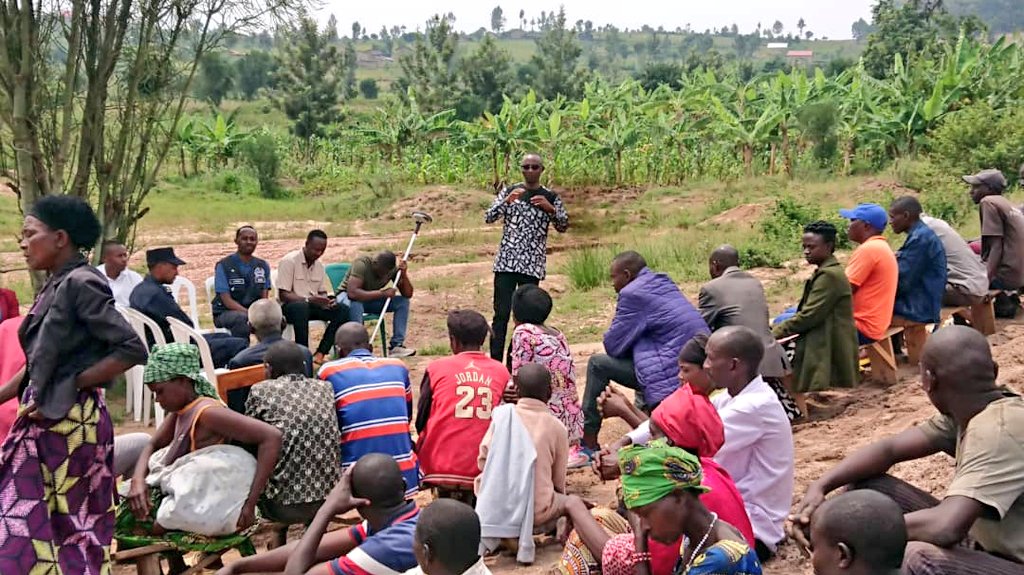 Uyu munsi, muri gahunda yo kwegera abaturage no kubakemurira ibibazo, Umuyobozi w'akarere <a href="/valencesh/">Valens Habarurema</a> ari kumwe n'izindi nzego, yakemuye amakimbirane yari hagati y'abaturage na  Kompanyi icukura imicanga mu Murenge wa Ntongwe "Mungano Nziza Ltd".