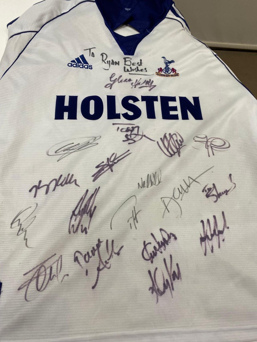 Adamsolomon1's tweet photo. @AlasdairGold @JackPittBrooke I bought this shirt for my dad in a antique’s market last weekend but can only make out one signature. Can you help me out?! https://t.co/3t8arXvEiv