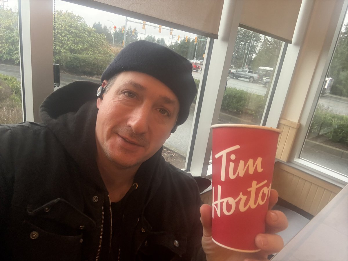 john_elving's tweet image. This is so cool. 🙏📚

A friend in Canada just ordered the hardcover, placed it in her collections, and is recommending it to her book club. That truly means a lot. ❤️

Thank you to my friends who are supporting my street outreach through this, and I am very grateful.

If you…