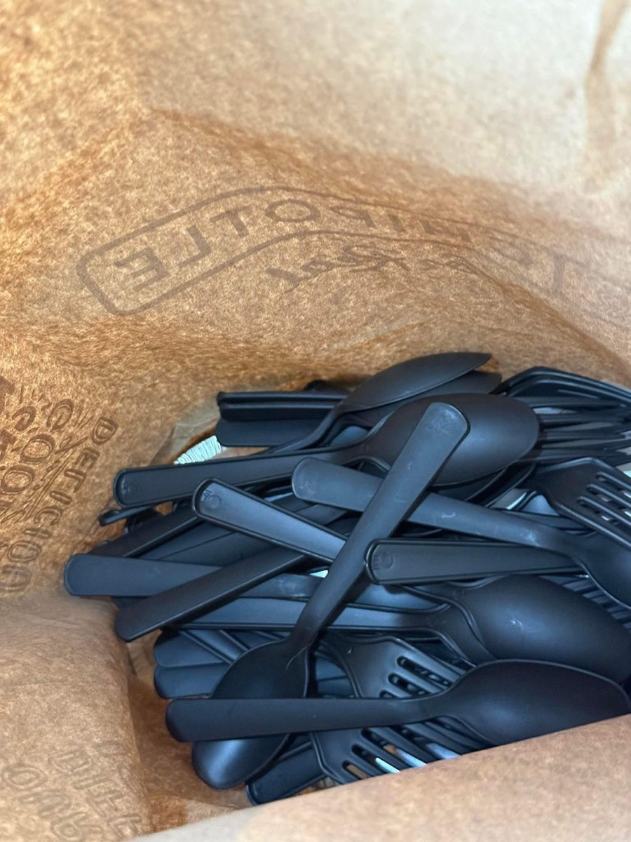 layxsnv's tweet image. &amp;amp; yes i am indeed that person 🤣