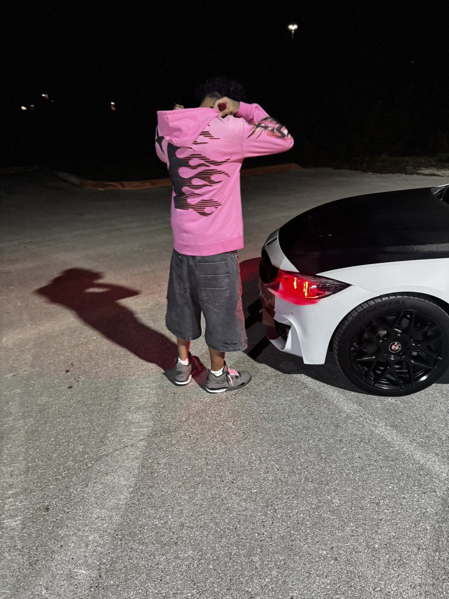 🅲🅷🅰🅿🅾 tweet media