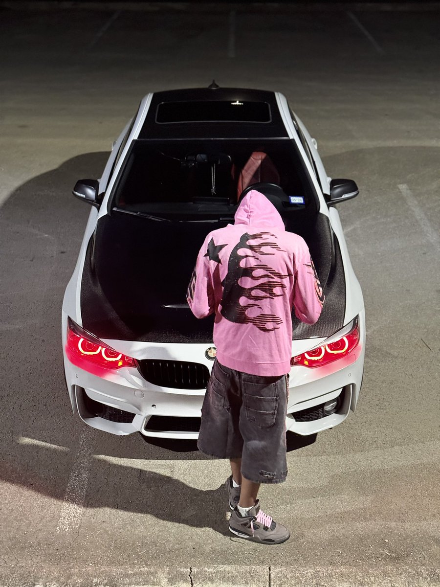 🅲🅷🅰🅿🅾 tweet media