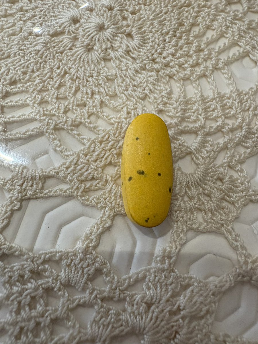 Shelf Side Smiler tweet media