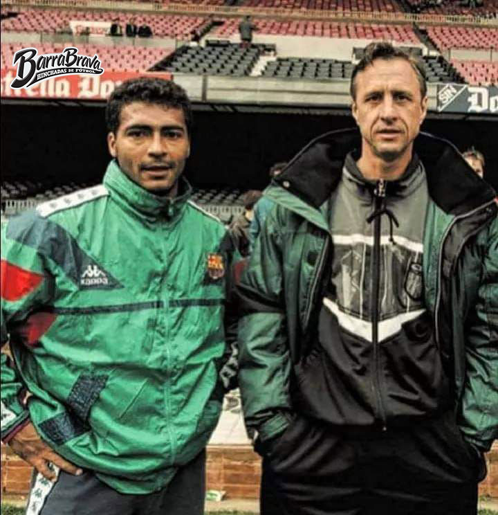 barrabrava_net's tweet image. Johan Cruyff: "Un día, Romario me preguntó si podía faltar a un entrenamiento para ir a Brasil por el carnaval."

Le dije: "Si mañana hacés dos goles, podés ir".

Le hizo dos goles al Real Madrid en 20 minutos y pidió el cambio.

Romario: "Profe, mi avión sale en una hora".