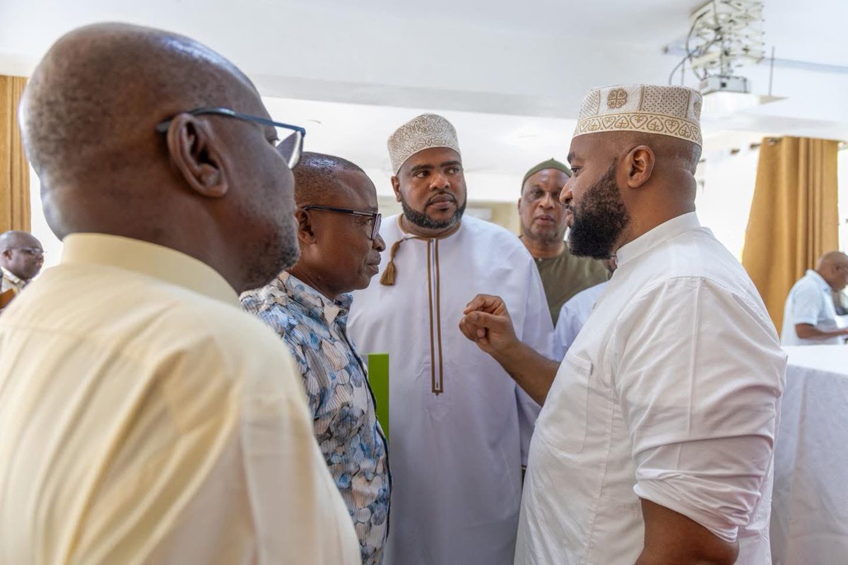 HassanAliJoho's tweet photo. At a consultative meeting with the leadership of Kwale County regarding the Mrima Hill Strategic Minerals project, I outlined the process that will be followed until the award of mineral rights for the exploration and mining of these strategic minerals. 

Mrima Hill is of national strategic importance, hosting minerals that are critical for modern infrastructure and energy transition. 

Our obligation as the national government is to ensure that these resources are extracted safely, transparently and sustainably for the long-term prosperity of Kwale and the country as a whole.

My assurance to the Kwale leadership is that the Ministry is committed to transparency and accountability throughout the project's development process. Mrima Hill will be the first mining project in Kenya to be subjected to an open and competitive tendering process, setting a new benchmark for accountability in the sector.

1/2