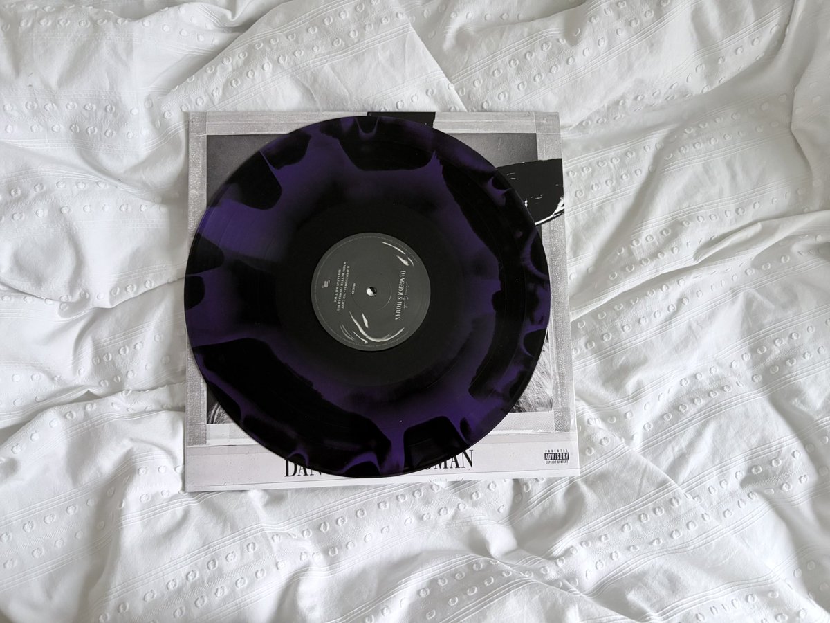 swtorbits's tweet image. can someone lmk if my dw pressing is good or not i can’t decide