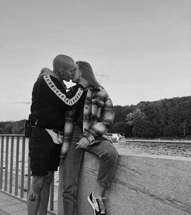 opticoded's tweet image. There are two motivating factors in life; pain and love