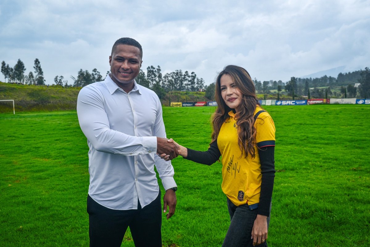 Todos unidos por el deporte y para ayudar a la juventud.
Muchas gracias por su visita a nuestro complejo deportivo, para nosotros es un honor. @mariadanielacondec