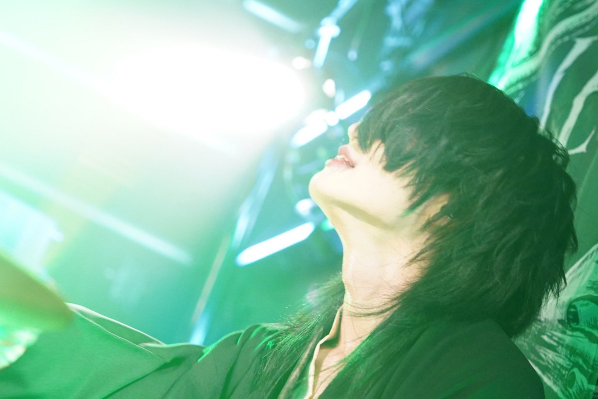 lessfear_retsu's tweet image. やっぱLESSFEARの曲って良いなと再認識したミニワンマンライブ
メンバーとお客さんが暴れる姿見れてほんまにぶち上がった
あざした！🔥