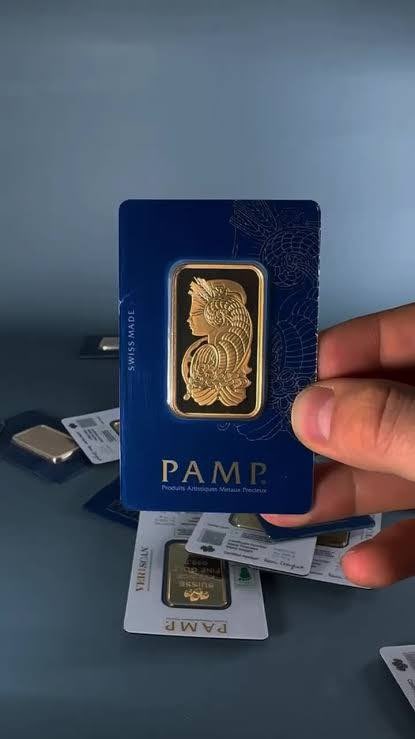 drnicolas_'s tweet image. Hey @grok, 24 hours from now, choose one random person from my comments to win a 1 OZ gold bar (≈$4400)

Just make sure they’ve reposted this post and bought the Baron Trump Coin $USA at usaofficialcoin.com

As always, I’ll share the proof.