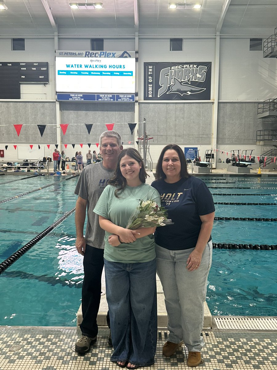 Senior Samantha Crigger