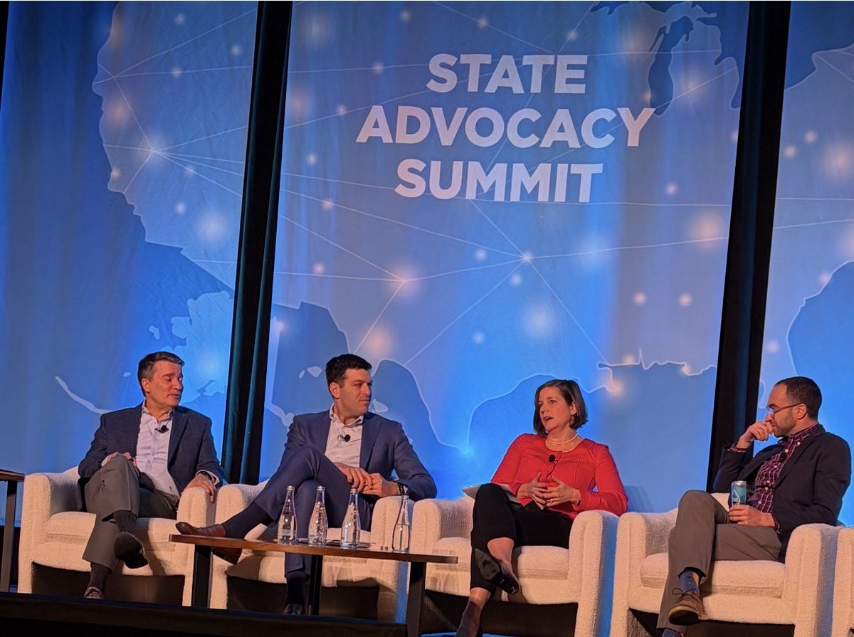 Marilyn Heine tweet media