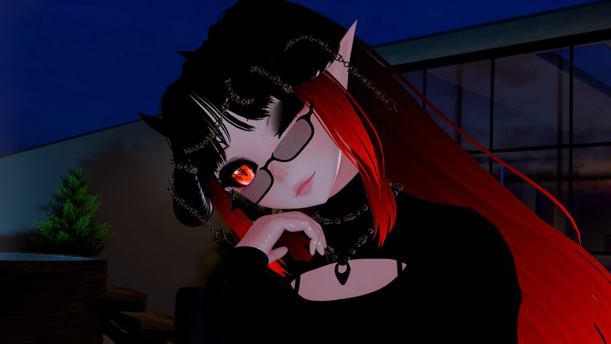 SamShadowy19's tweet image. Feeling cute, might delet later~
