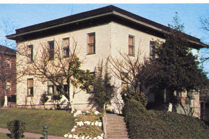 PioneerWA's tweet photo. Happy #FridayFacts - #TGIF! In 1963 Pioneer Fellowship House in #Seattle opened as a halfway house by Jack Dalton, our founder. It welcomed 17 residents that paid $25/week for room &amp; board. It is now federal #ResidentialReentryCenter https://t.co/szMmJGTyak. #RebuildingReentry https://t.co/1GuPa2mntG