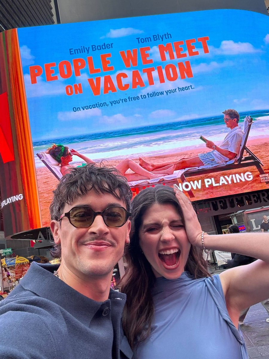 Tom Blyth and Emily Bader in newly shared photo 📸