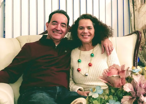 nickg's tweet photo. Nearly at 1,000 subscribers! 🥂

Today, I’m launching our 2026 Vision for Thrive Now—a new way to partner together for a stronger, faith-filled marriage. 🕊️

Move from surviving to thriving. Join the family here: https://t.co/yRqYajWfAB https://t.co/EkdCRcQ9cu