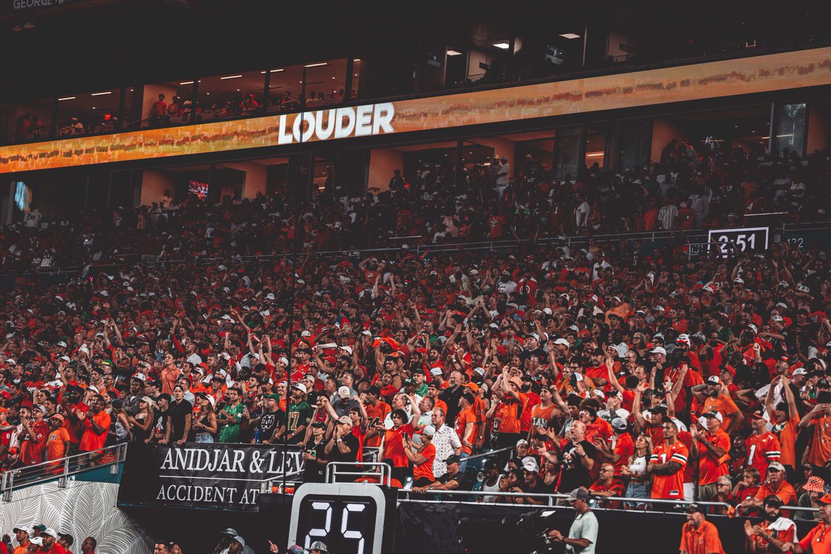 CanesFootball's tweet image. PACK HARD ROCK STADIUM AND DEFEND OUR HOME TURF‼️

MAKE IT AN ASYLUM‼️

Important ticket info: canes.news/NattyTixInfo