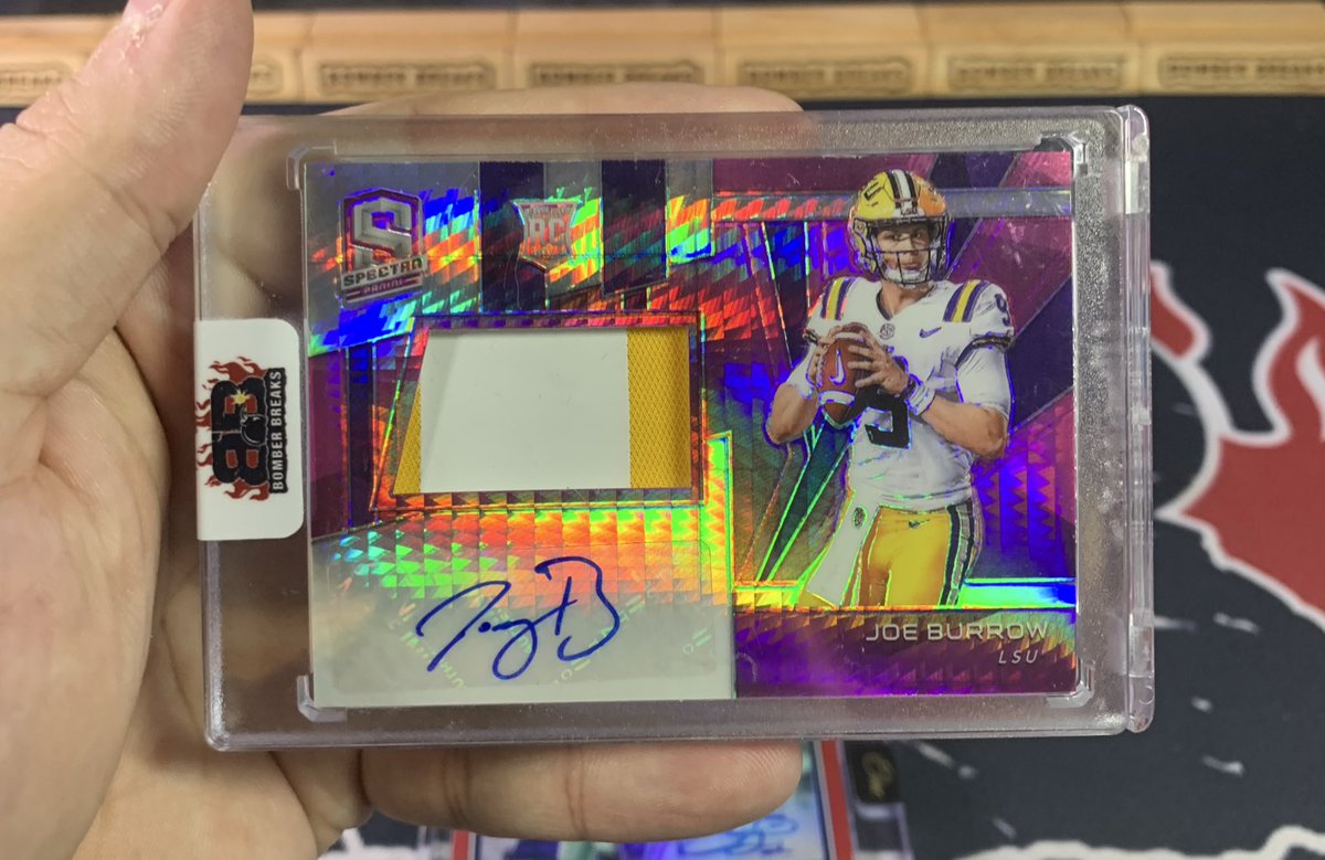 BomberBreaks's tweet image. Neon Pink Spectra Rookie Patch Auto RPA /10 of Joe Burrow with another beautiful pull from our @bomberbreaks Ignition Football breaks! 🔥🔥
@JoeyB @paniniamerica #footballcards #bengals #cincinnatibengals #whodoyoucollect #lsutigers