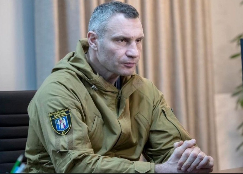 IgorLukianchuk's tweet photo. Треба мати мужність щоб в країні 73% любителів травневих  шашликів, десятків програм миру, 100 планів перемоги, 30 безпекових договорів заявити, що за можливості на час холодів краще виїхати з Києва

Кличко сказав правду. 
Але ЗЕ-піпл споживає тільки слащаві казки. https://t.co/n6eER8JCrp