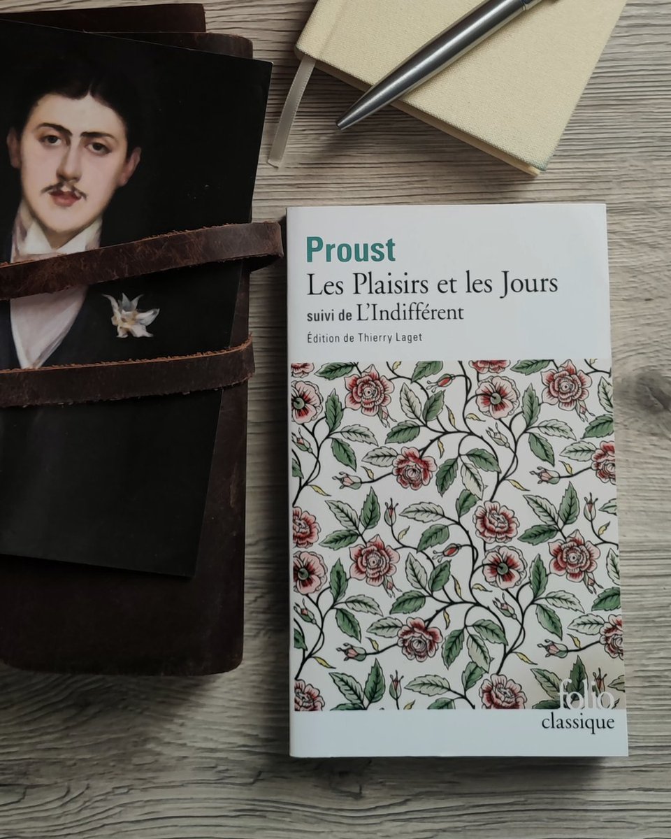 📖 Les Plaisirs et les jours, suivi de L'indifférent, Marcel Proust, version Folio

Pendant les fêtes j'ai relu ce recueil de Proust, des poèmes en prose et des nouvelles. Publié en 1896 chez Calmann-Lévy, préfacé par Anatole France, ce recueil, dont le titre fait écho à "Les