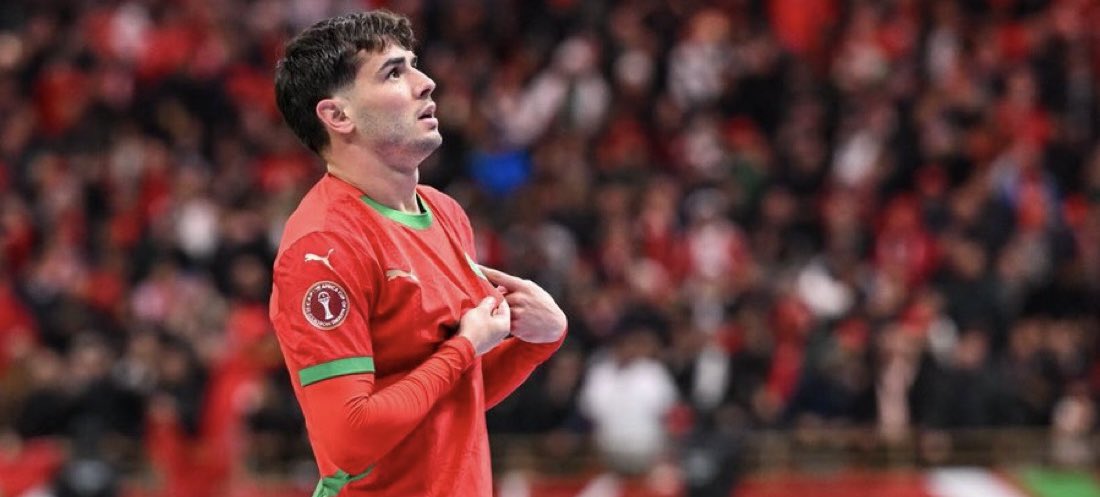 On va attendre la fin de la compétition pour classer la compétition de Brahim Diaz mais on se dirige tout droit vers quelque chose de choquant, si le Maroc va au bout. 5 buts en 5 matches, c’est le MVP. J’aime son football, j’aime son caractère, la pression lui il connaît pas.