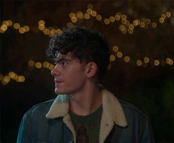 buckleyioncourt's tweet image. wow. genetic.