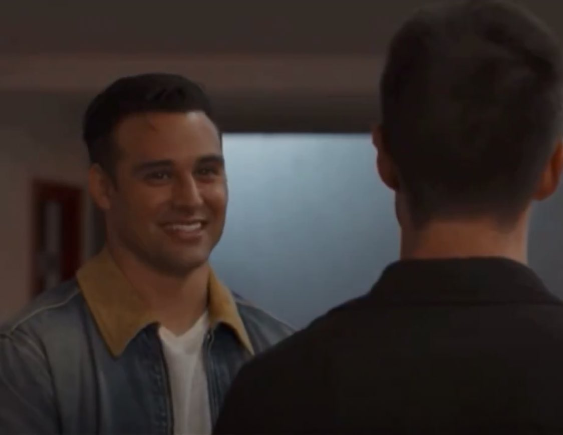 buckleyioncourt's tweet image. wow. genetic.