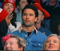 buckleyioncourt's tweet image. wow. genetic.