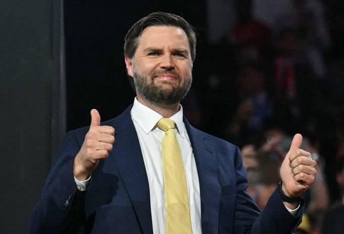 Stand Up For Trump tweet media