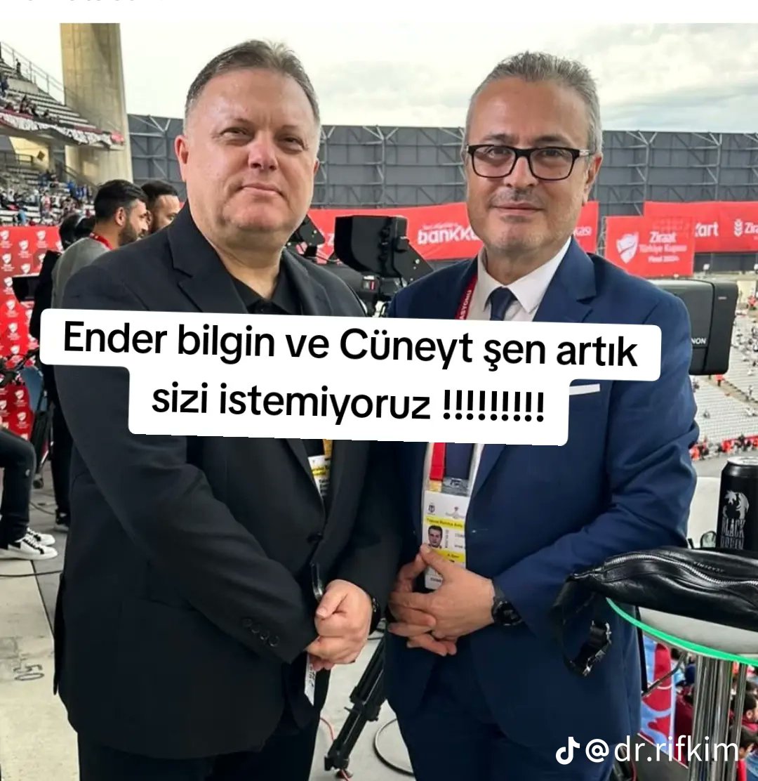 Kupa maçlarını şu zevksiz anlatan spikerler yüzünden ciddiye alamıyorum 15 yıl oldu hala değişiklik yok 
#aspor #spiker