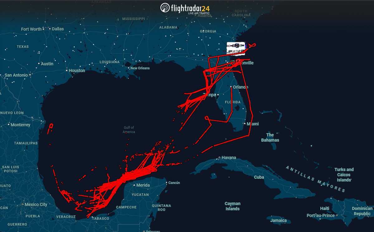 andres_dlap's tweet image. Algunos sobrevuelos de UAV's (aviones espías) estadounidenses que ocurrieron en diciembre de 2025 (crédito a @prefix64 por la detección).

En serio, ignoren lo que dicen Sheinbaum y Trump y fíjenese en qué hacen los ejércitos en los hechos. Las operaciones llevan rato. 

Va 🧵