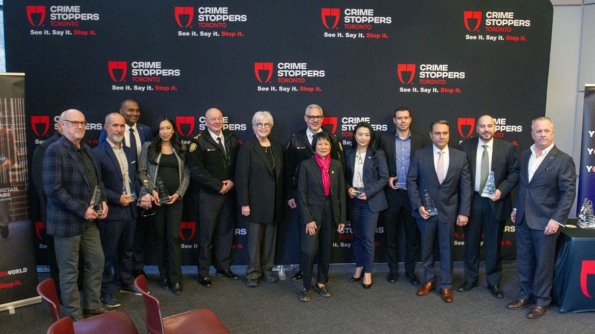 TorontoPolice's tweet photo. Through @1800222TIPS, we seized 33 crime guns, recovered more than $3.4 million in illegal narcotics and made 139 arrests leading to 802 charges last year. Community partners are crucial in solving and preventing crime.
See It. Say It. Stop It.
Read the story: https://t.co/jwmZGRF1Gu