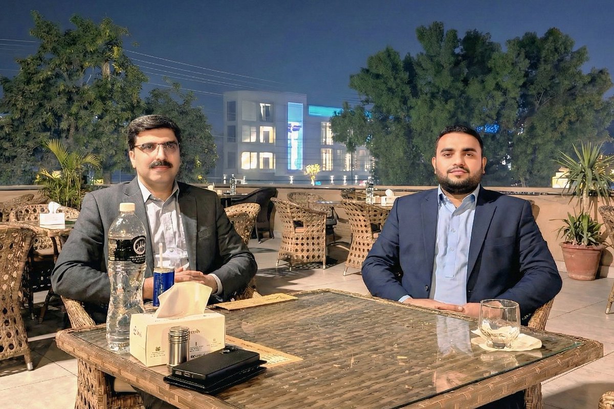 AlqamarJahaGe's tweet photo. With Brother Farhan Khan Malghani, Finance Secretary Multan Press Club. https://t.co/JikbrU0ES7