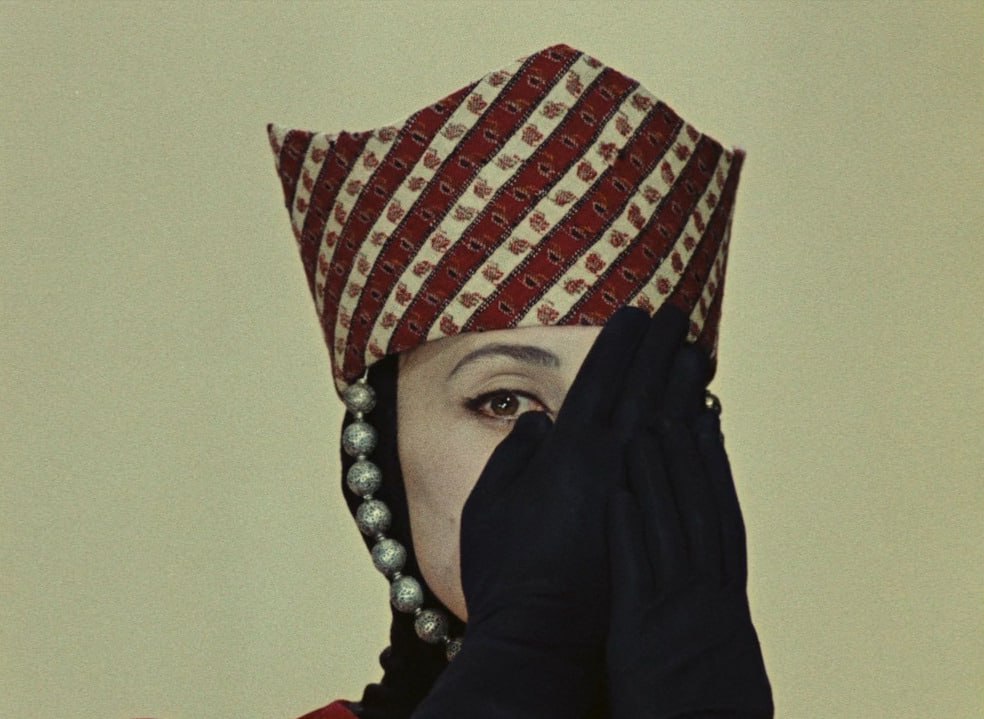 CanetCinema's tweet image. The Color of Pomegranates
by Sergei Parajanov