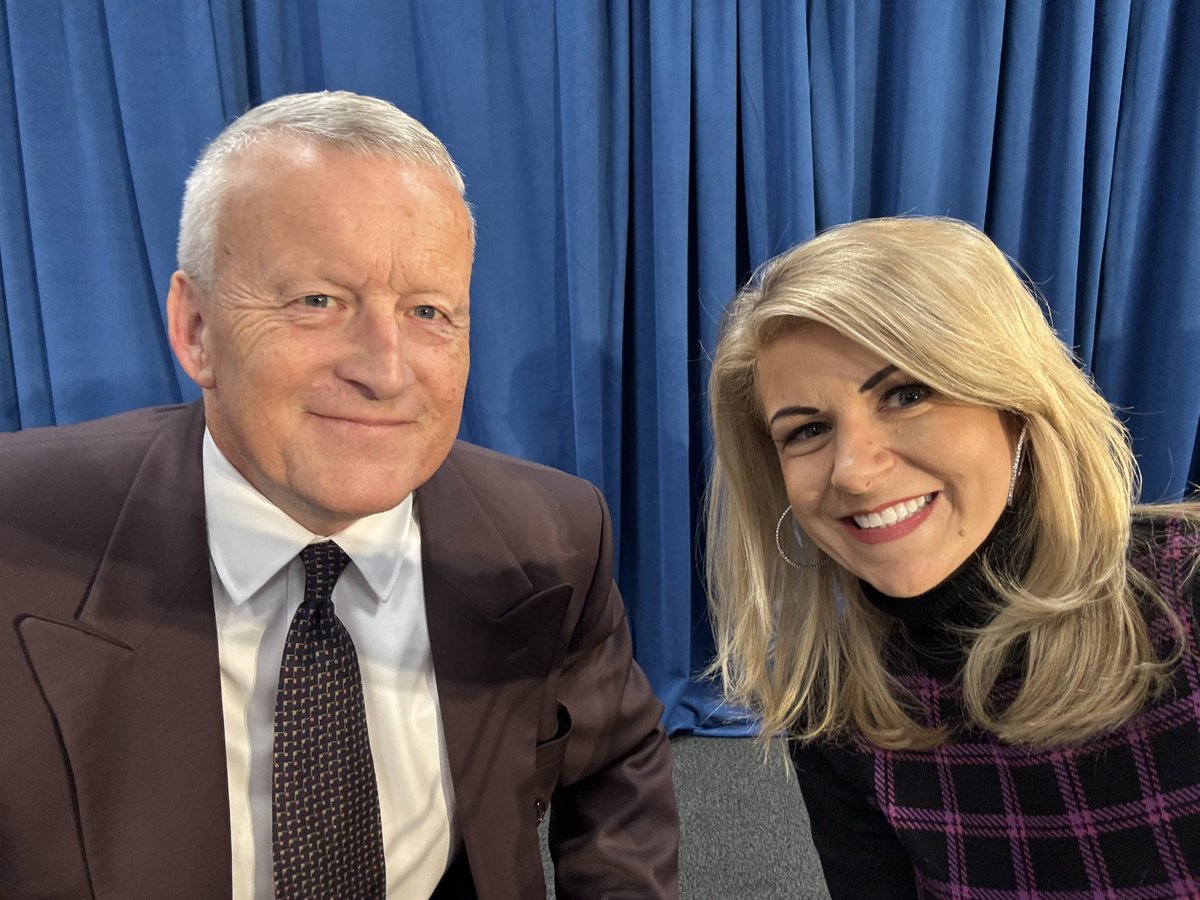 lizcollin's tweet image. An absolute honor to sit on a panel with David today as Treasury Secretary Bessent fights fraud. 

Minnesota hero.

Thank you, @nickshirleyy