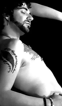 * Model: <a href="/hungscorpio16/">Ashton Kai</a> 
(Orlando, FL) 
© All rights reserved.