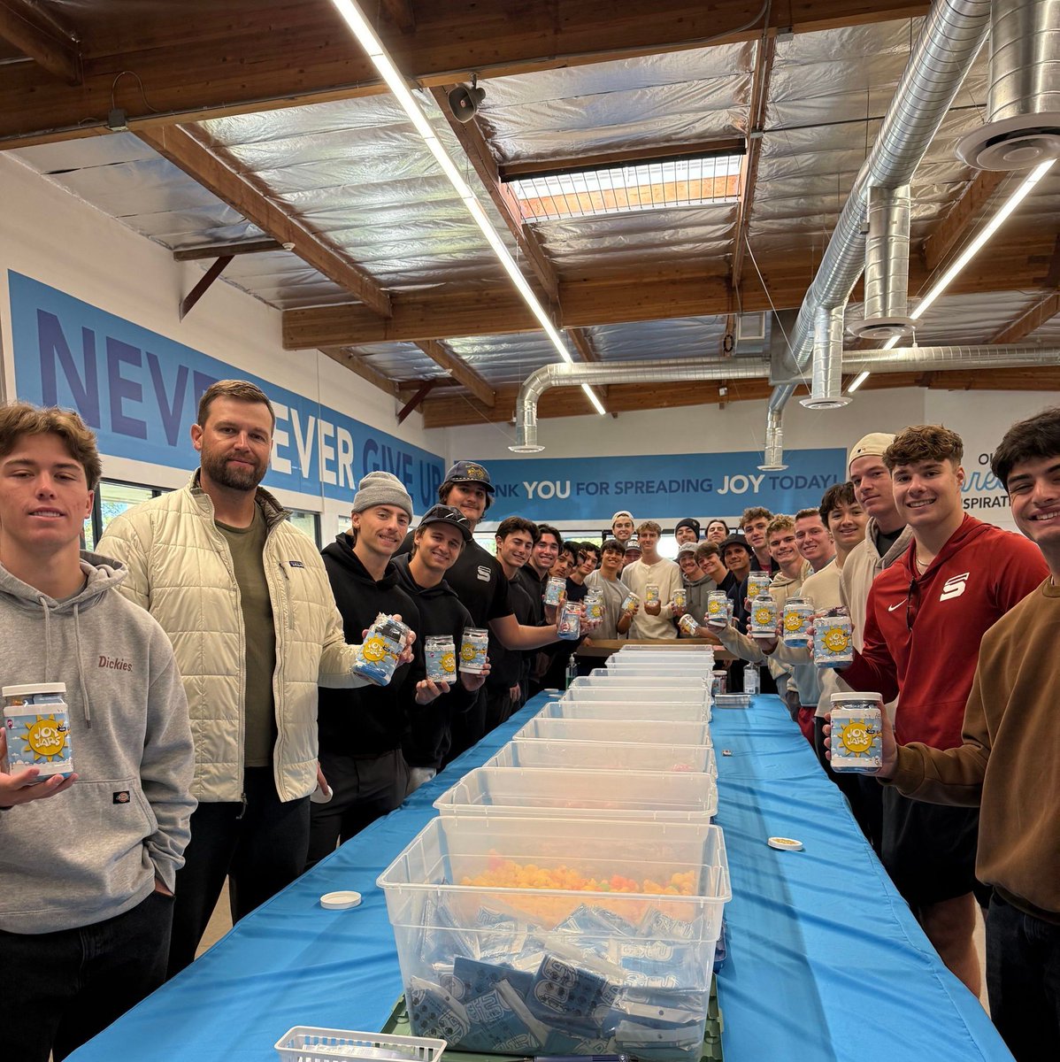 TeamNEGU's tweet photo. We loved welcoming the Saddleback College baseball team to our JoyFactory today! The team stuffed tons of JoyJars for kids battling cancer, and we are incredibly grateful for their time, heart, and service. What an outstanding group of young men💛⚾️
#NEGU #JoyJars #saddleback https://t.co/LOtS9mfV1u