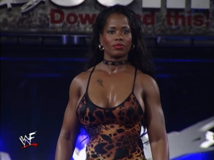 SimplyMelinaFan's tweet image. I love hearing stories of Jacqueline being so nice and sweet but when she starts wrestling she's a completely different person and enjoys whooping someone's ass!